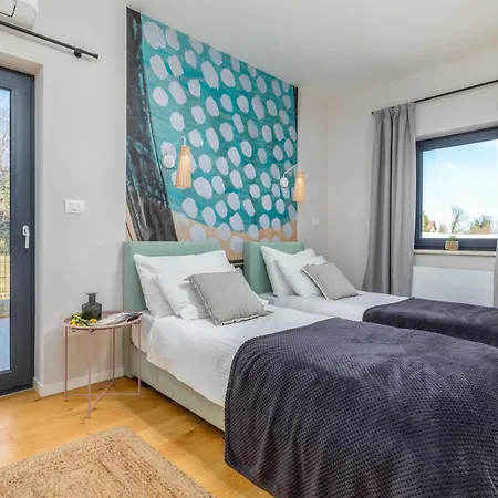 Amazing Home In Marcana *