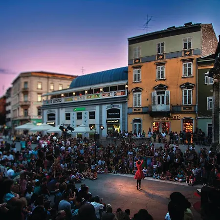 Amazing Home In Marcana 別荘 *