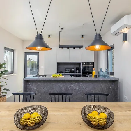 Amazing Home In Marcana Дом отдыха